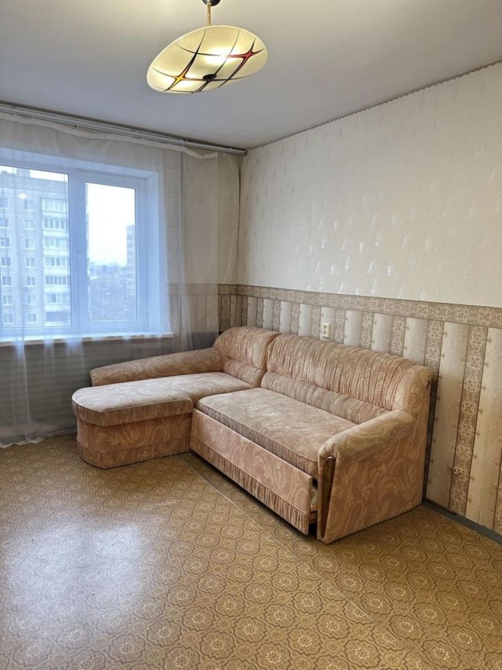 3-комн квартира Свердлова ул, 80