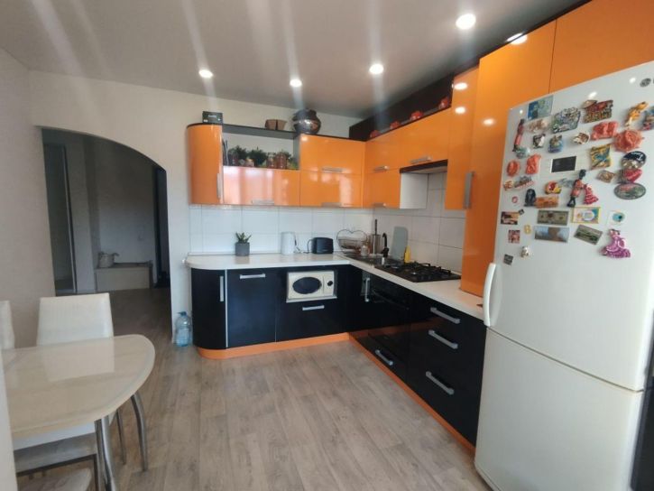 2-комн квартира Жужелинская ул, 30