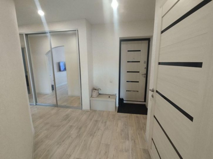 2-комн квартира Жужелинская ул, 30