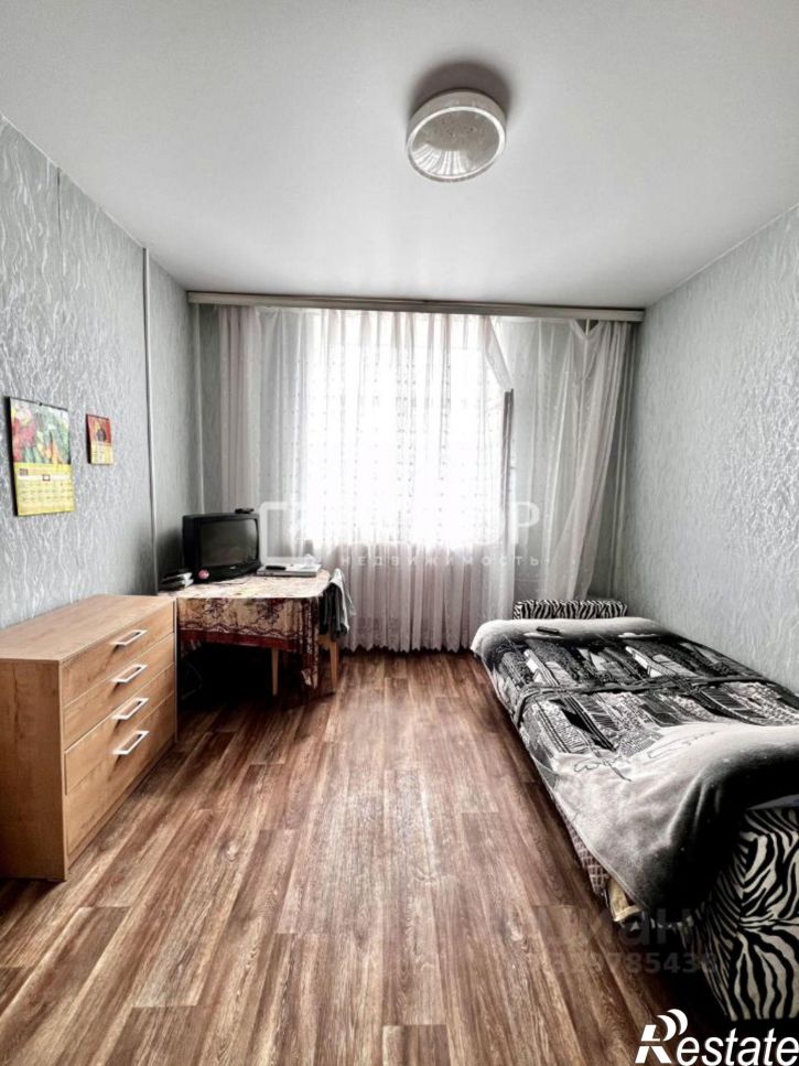 1-комн квартира улица Коммунаров, 1,  д. 1