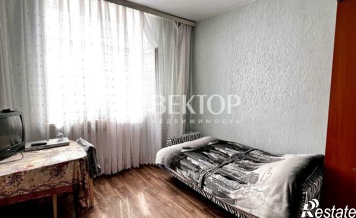 1-комн квартира улица Коммунаров, 1,  д. 1