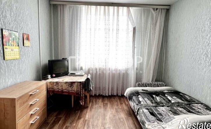 1-комн квартира улица Коммунаров, 1,  д. 1