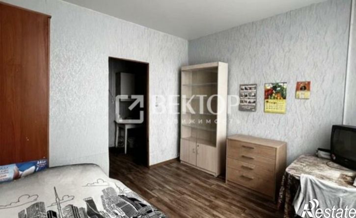 1-комн квартира улица Коммунаров, 1,  д. 1