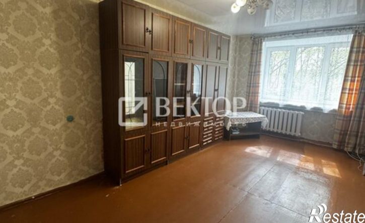 3-комн квартира улица Голубкова, 8,  д. 8