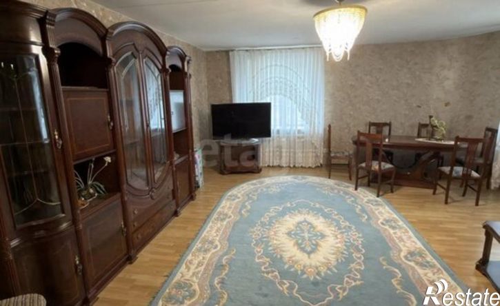 3-комн квартира Индустриальная улица, 37,  д. 37