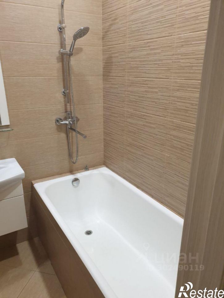 2-комн квартира улица Свердлова, 35 к2,  д. 35 к2