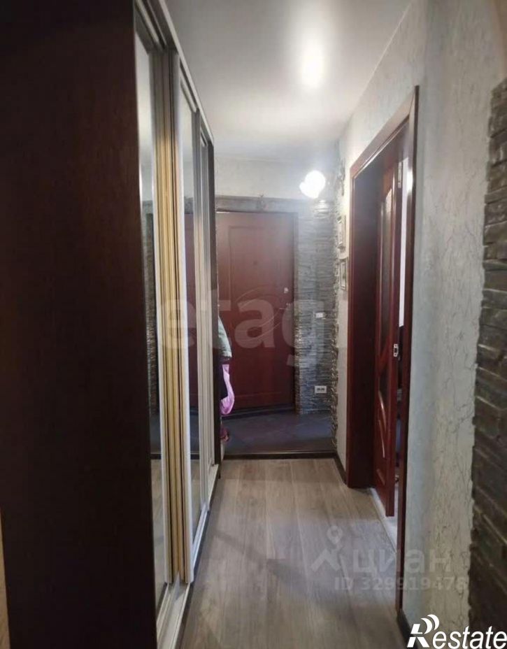 2-комн квартира Индустриальная улица, 14,  д. 14