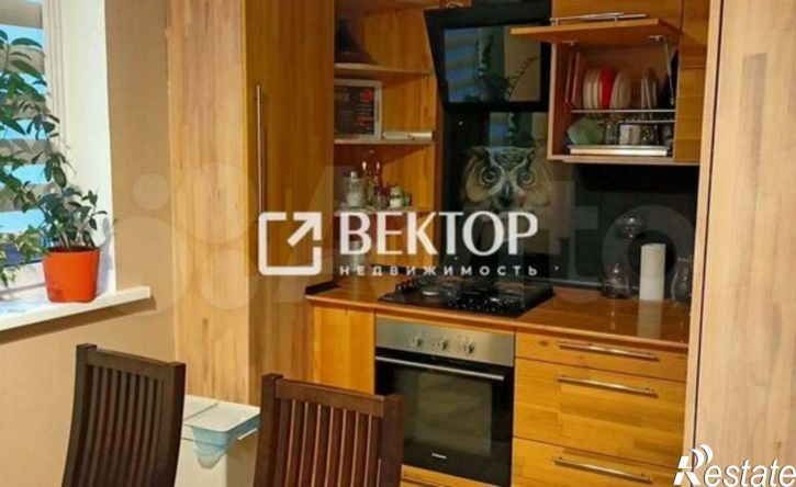 4-комн квартира ул Московская, 14Б,  д. 14Б