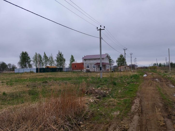 Земельный участок Героев ул