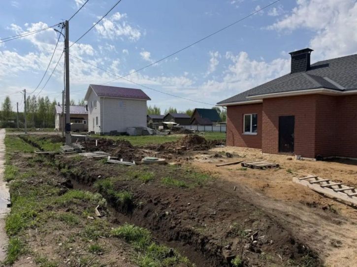 Земельный участок Героев ул