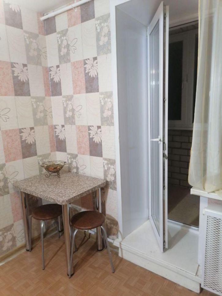 1-комн квартира Клубничная ул, 2