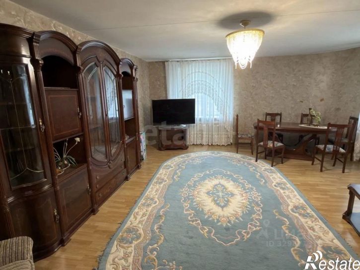 3-комн квартира Индустриальная улица, 37,  д. 37