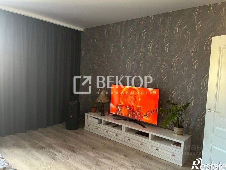 2-комн квартира улица Ленина, 160Г к2,  д. 160Г к2