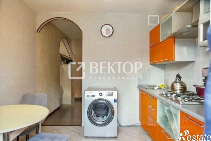 2-комн квартира Полянская улица, 37,  д. 37