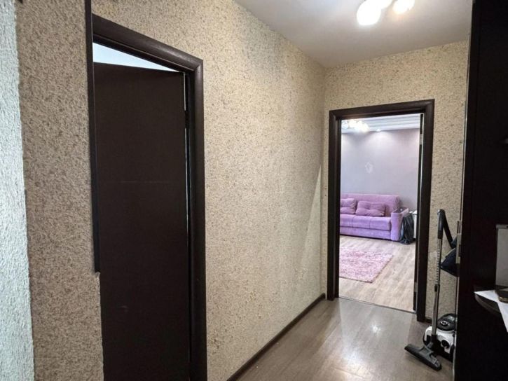 2-комн квартира Полянская ул, 37