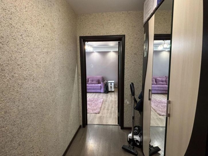 2-комн квартира Полянская ул, 37
