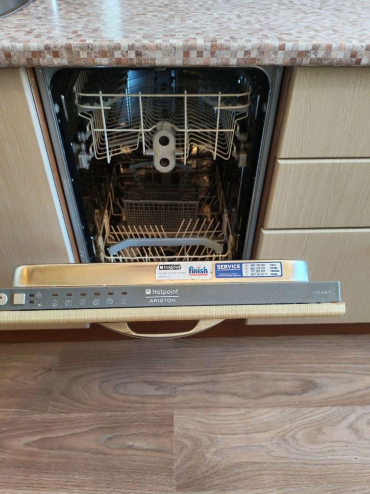 2-комн квартира Стопани ул, 31