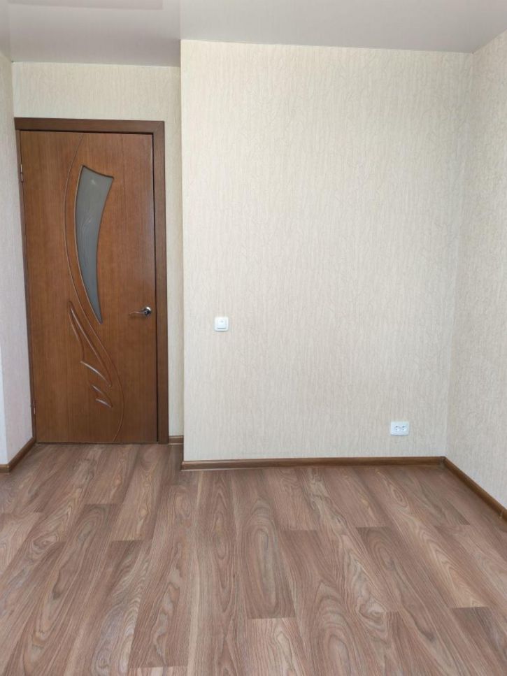 2-комн квартира Стопани ул, 31