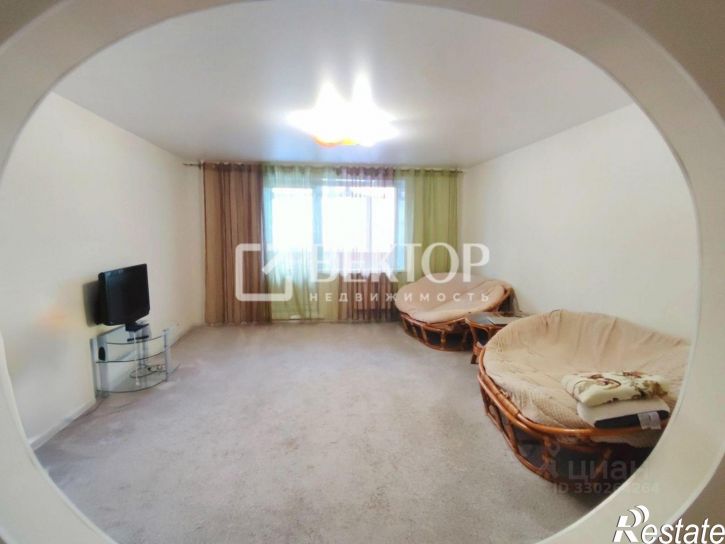 3-комн квартира Полянская улица, 37,  д. 37