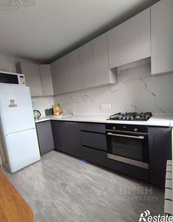 3-комн квартира ул Козуева, 84,  д. 84
