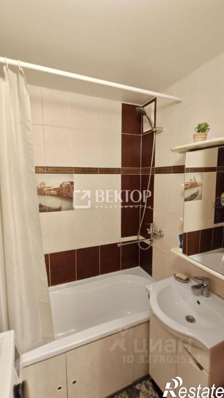 2-комн квартира Рябиновый проезд, 16,  д. 16