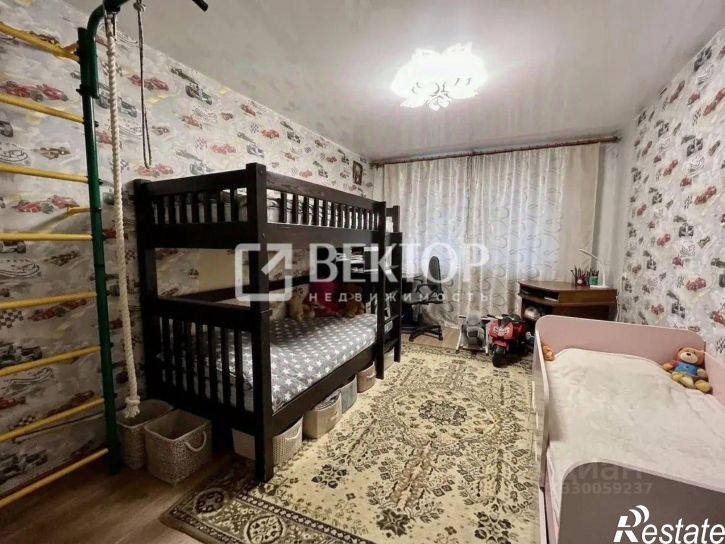 2-комн квартира Юбилейный мкр, 15,  д. 15