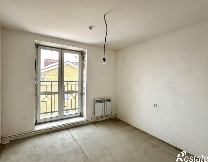 3-комн квартира Задорина ул, 45