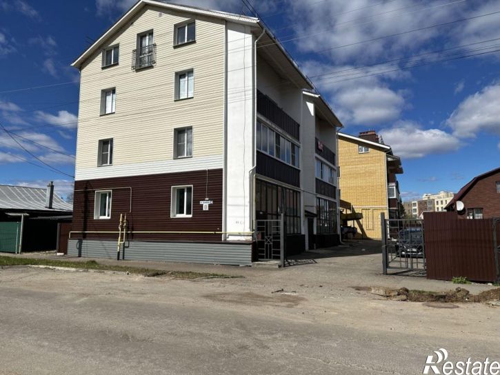 3-комн квартира Задорина ул, 45