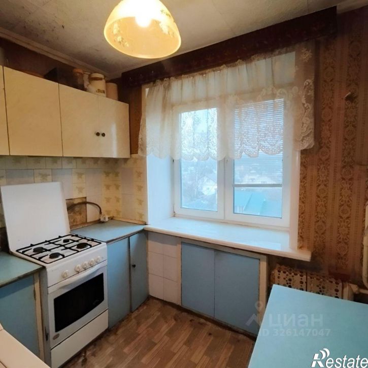 4-комн квартира ул Машиностроителей, 11,  д. 11