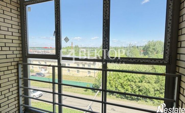 2-комн квартира улица Художников Шуваловых, 1,  д. 1