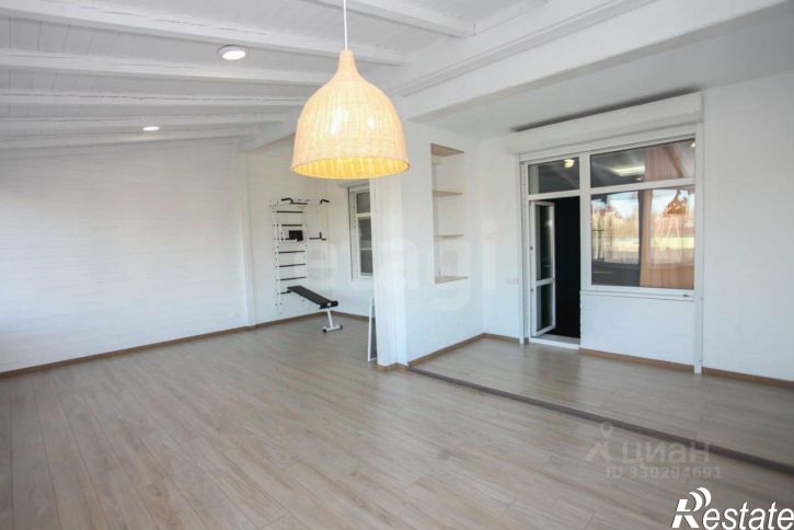 4-комн квартира Хвойная улица, 38,  д. 38