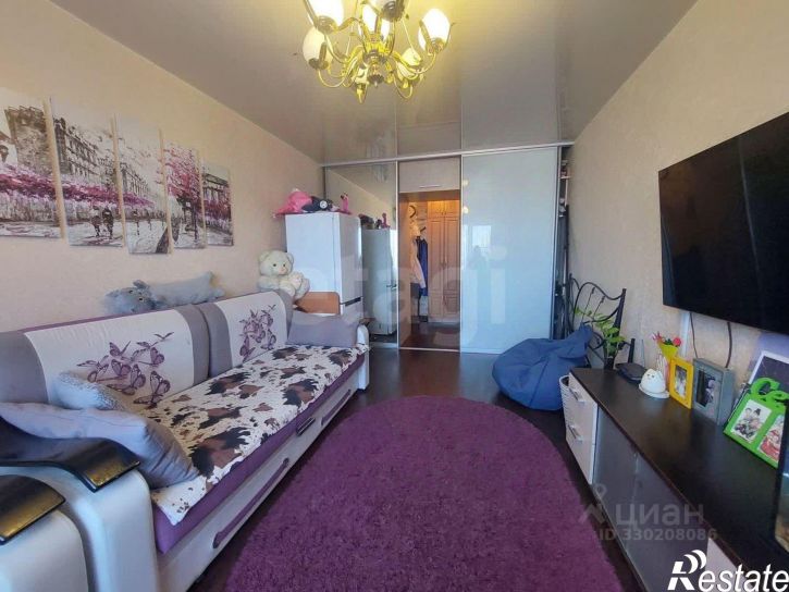 3-комн квартира улица Задорина, 8,  д. 8