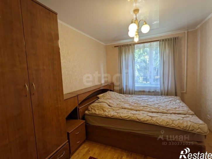 2-комн квартира Полянская улица, 37,  д. 37