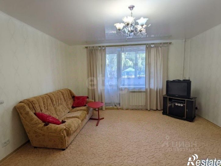 2-комн квартира Полянская улица, 37,  д. 37