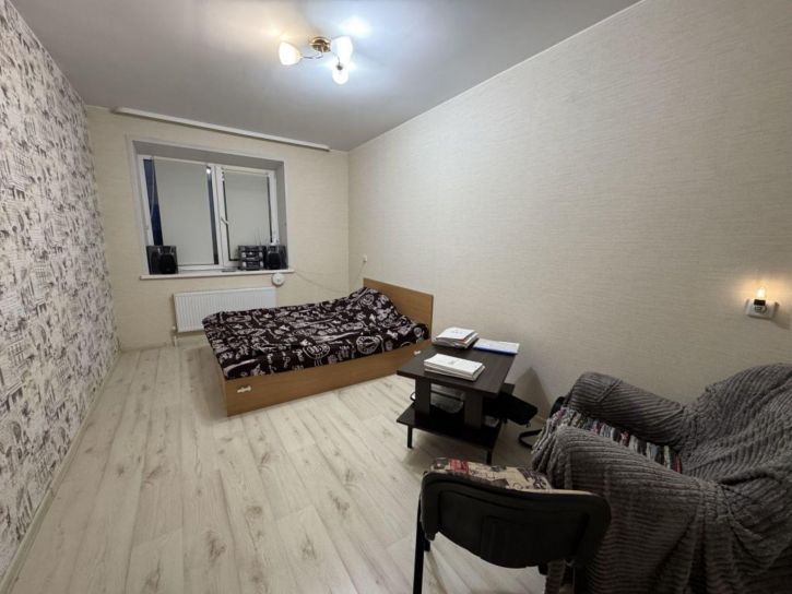 3-комн квартира Сутырина ул, 26а