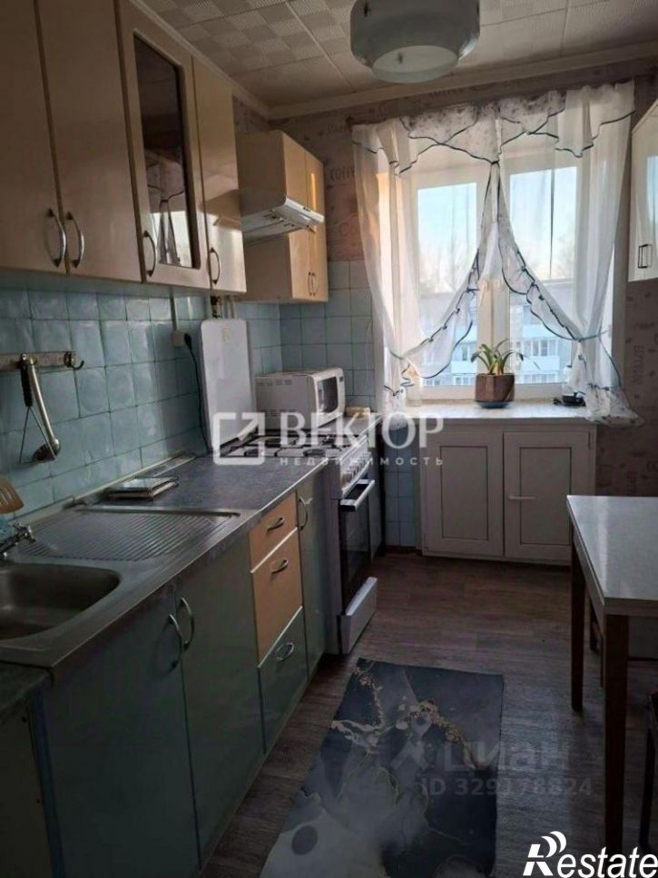 3-комн квартира улица Стопани, 31,  д. 31