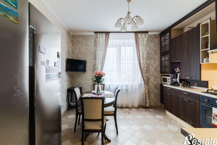 3-комн квартира улица Войкова, 25 к2,  д. 25 к2