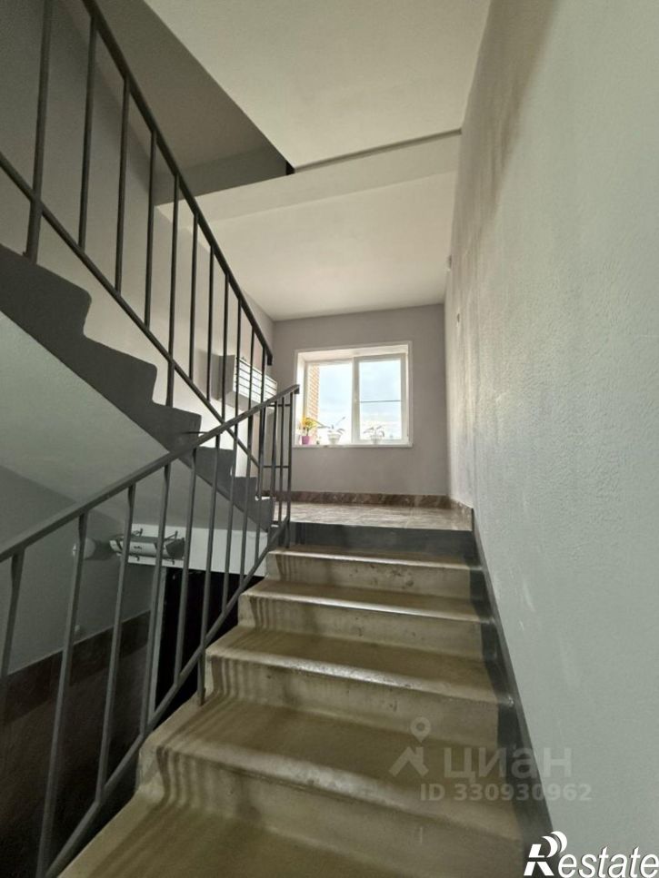 1-комн квартира улица Олега Юрасова, 36