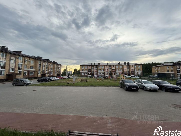 1-комн квартира улица Олега Юрасова, 36