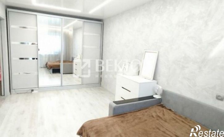 1-комн квартира улица Подлипаева, 19,  д. 19
