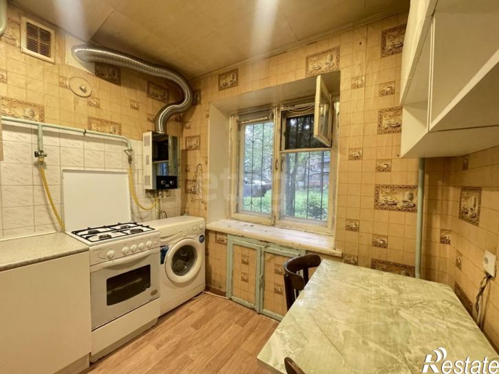 2-комн квартира мкр Черноречье, 3,  д. 3