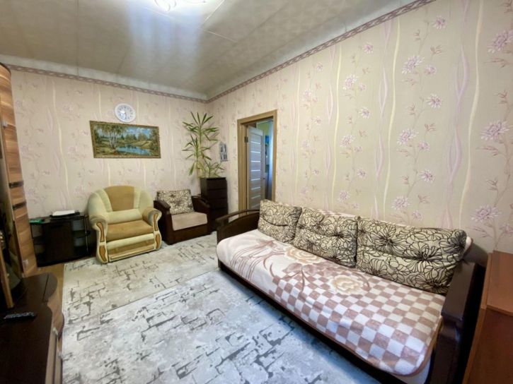 2-комн квартира Машиностроителей ул, 10