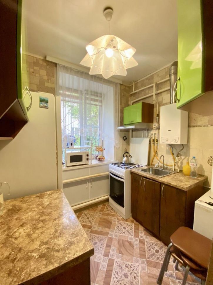 2-комн квартира Машиностроителей ул, 10