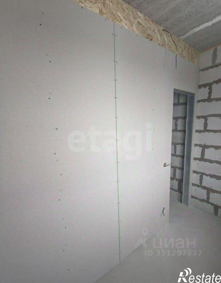 2-комн квартира улица Художников Шуваловых, 1,  д. 1