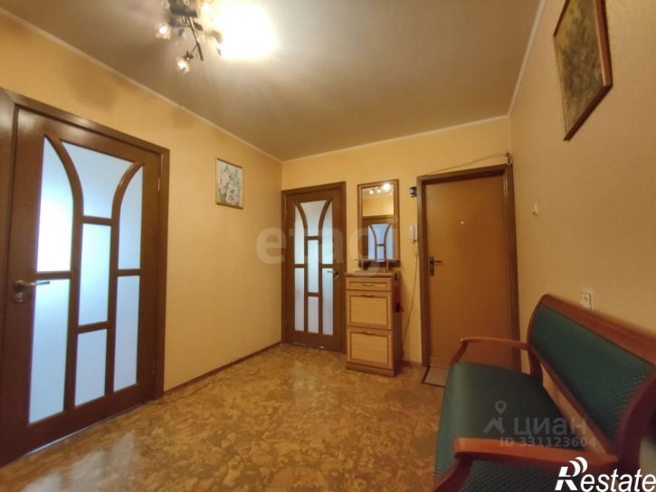 2-комн квартира улица 8 Марта, 54,  д. 54