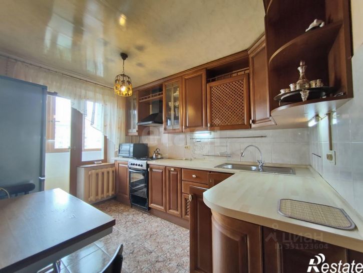 2-комн квартира улица 8 Марта, 54,  д. 54