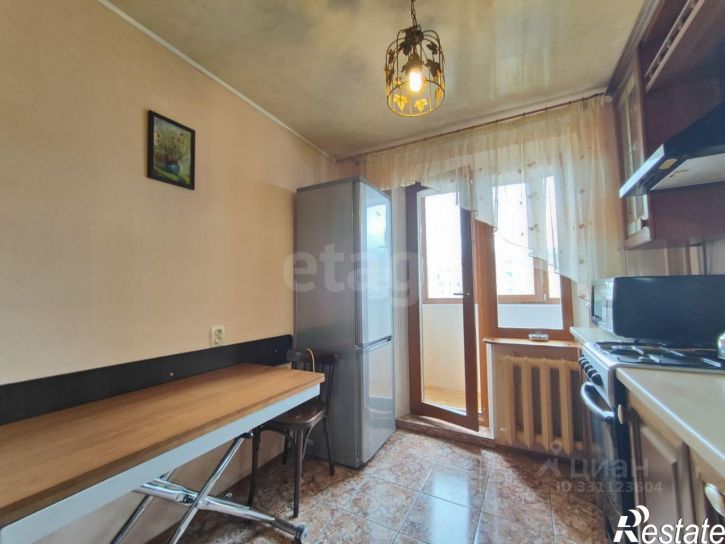 2-комн квартира улица 8 Марта, 54,  д. 54