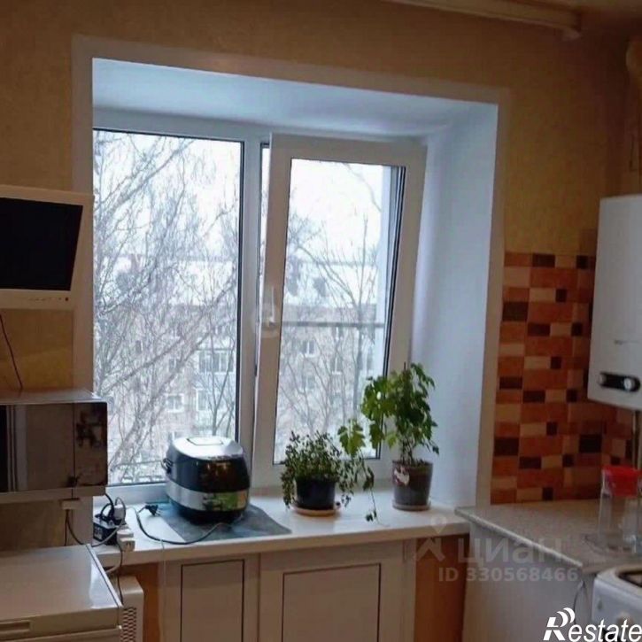 2-комн квартира улица Голубкова, 13,  д. 13