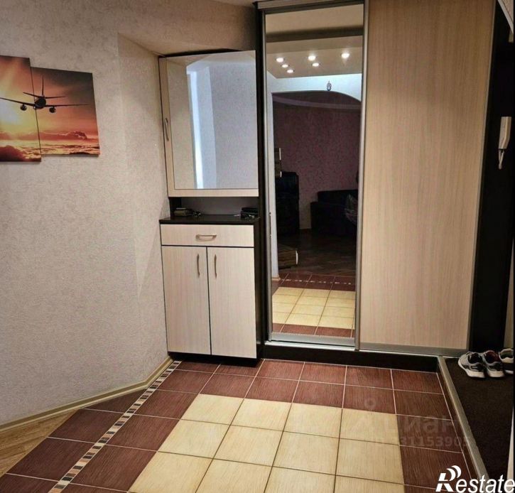 3-комн квартира Рабочий пр-кт, 48,  д. 48