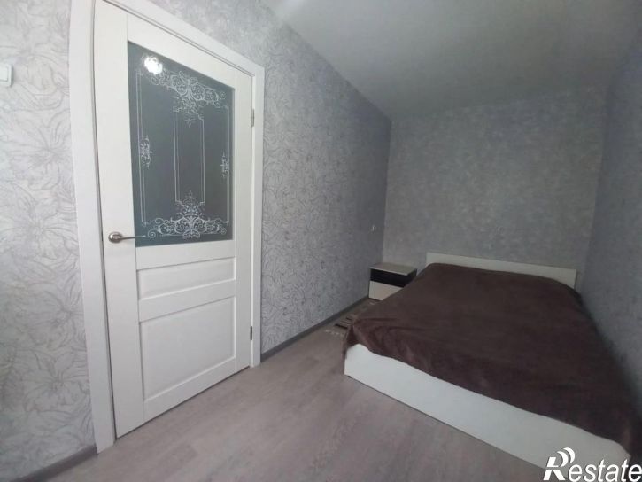 2-комн квартира Титова ул, 13
